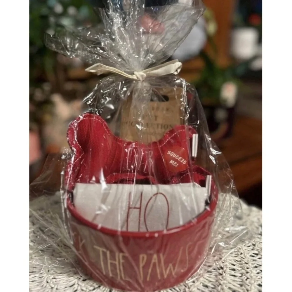 Rae Dunn Dog Food Bowl Christmas Gift Set “DECK THE PAWS” W/ Pet Bandanna & Toy